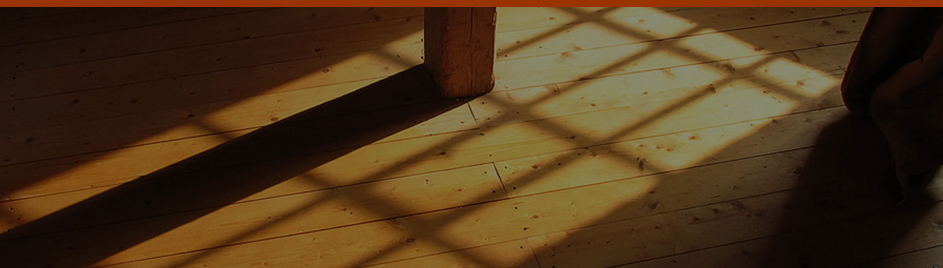 Warm hardwood heated floors banner.